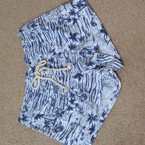 Beach scene shorts